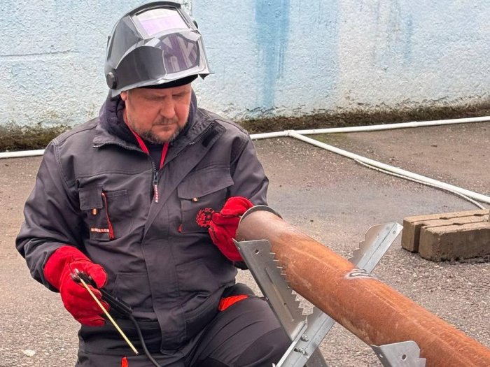 В рамках ежегодного конкурса «Лучший по профессии», организованного Министерством жилищно-коммунального хозяйства Московской области, проведена оценка участников в номинации «Лучший электрогазосварщик»