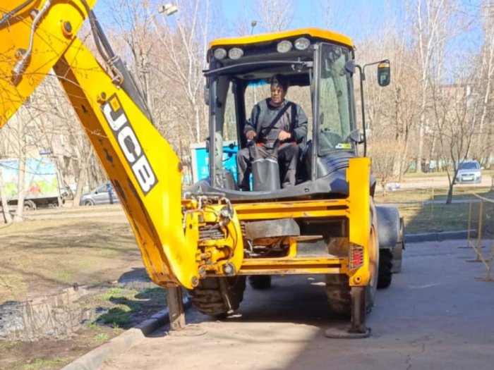 Ликвидирована утечка на магистральном трубопроводе у МКД № 6/2 по ул. Фучика